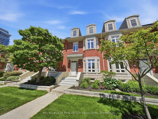 32 St Lawrence Drive, Mississauga | Sold, W13425 | Condos. Ca