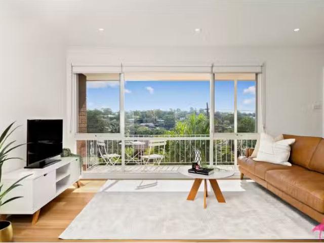 32 Struen Marie Street, Kareela House for rent Listed by Chri.