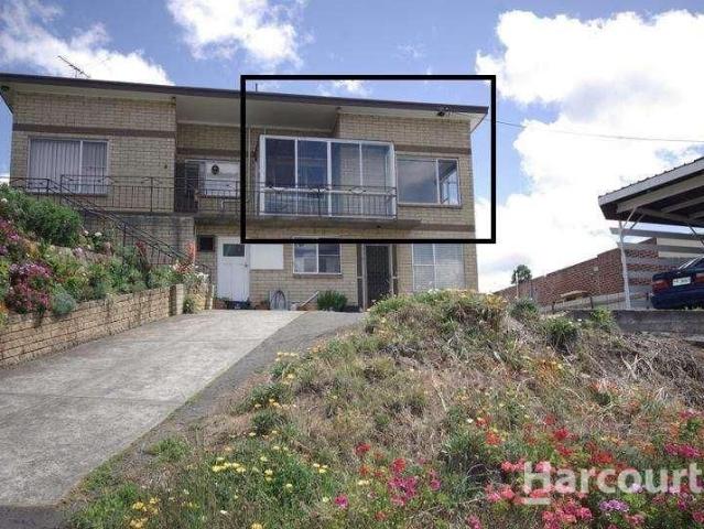3/2A First Avenue, WEST MOONAH, TAS 7009