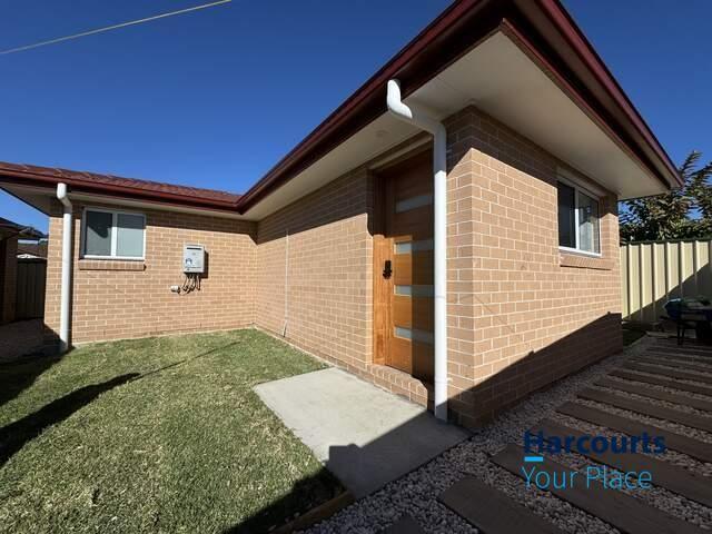 32A Unicombe Crescent, OAKHURST, NSW 2761