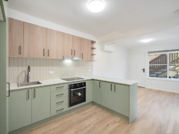 Adamstown, Kooragang, Port Stephens
