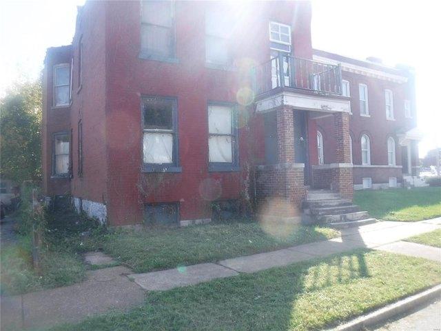 3304 Utah St, Saint Louis, MO 63118