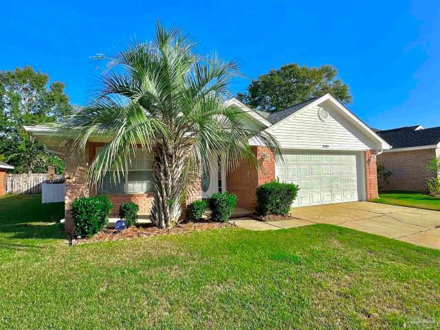 3304 Village Grn Dr, 3 beds, 2 full baths