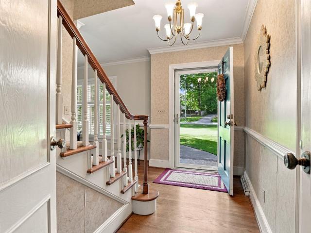 3304 Woodlawn Road