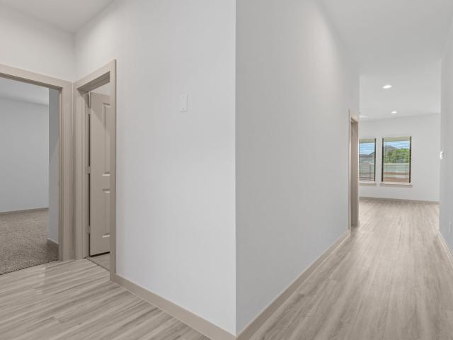 3304 Woodrose Orchard