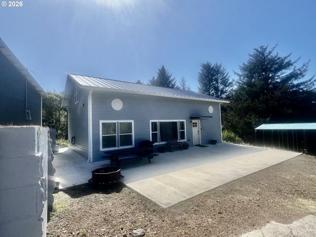 33050 hillside acres rd