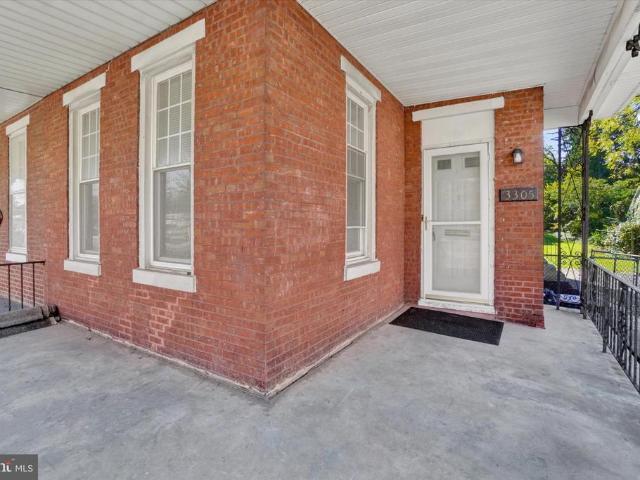 3305 Market Street