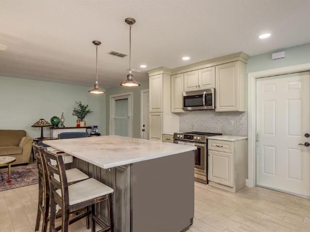 3305 Gorse Ct, Palm Harbor, FL 34684 | MLS #TB8485