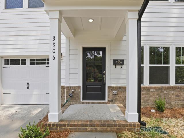 3306 Campbell Drive