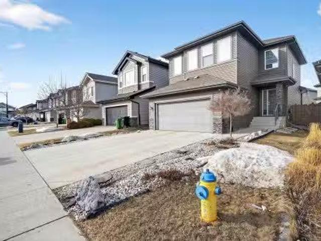 3306 Hilton Crescent Nw, Edmonton, AB, T6M 0N4 house for sal.