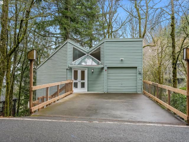 3306 SW Fairmount Blvd, Portland, OR 97239 | MLS #568194