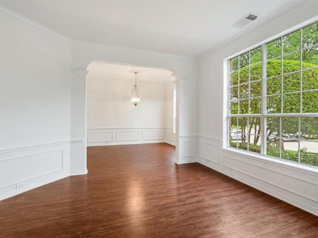 3307 Meadow Wood Drive