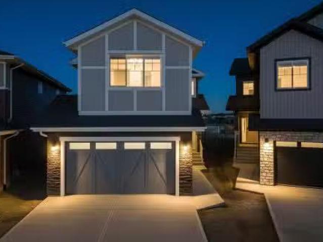 3307 Chernowski Way Sw, Edmonton, AB, T6W 5V6 house for sale.