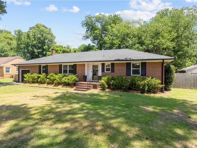 3307 Dogwood DR