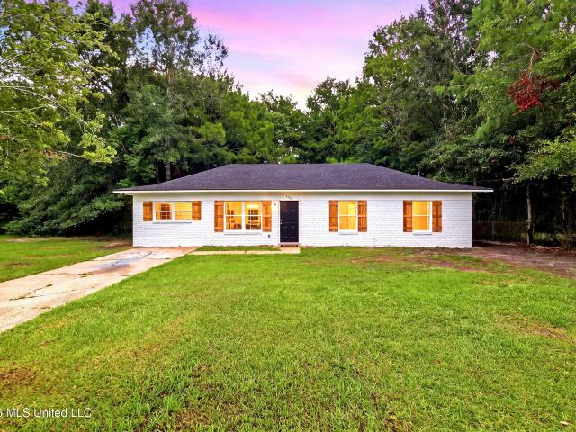 3307 Johnson Drive