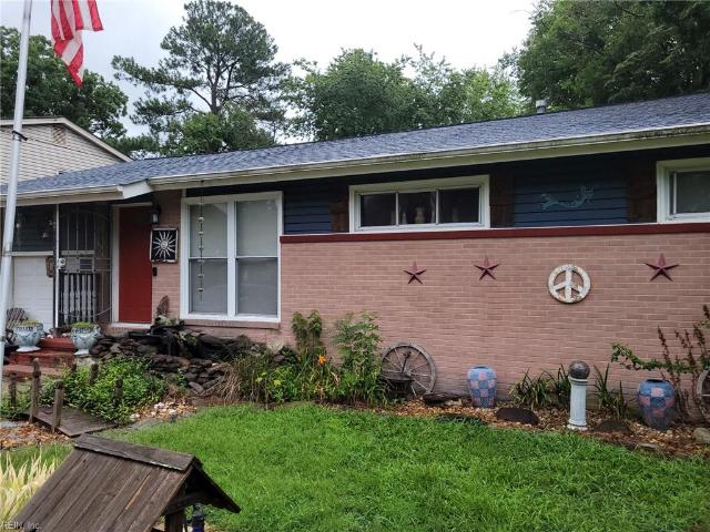 3307 W Weaver RD W