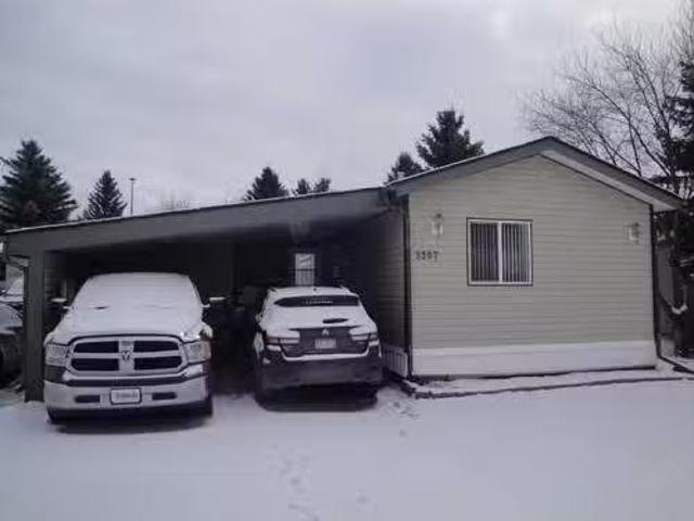 3307 31St Street South, Lethbridge, AB, T1K 7K3 house for sa.