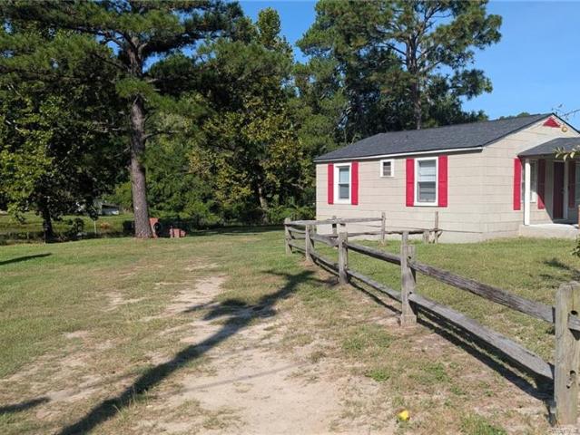 3308 King Charles Road