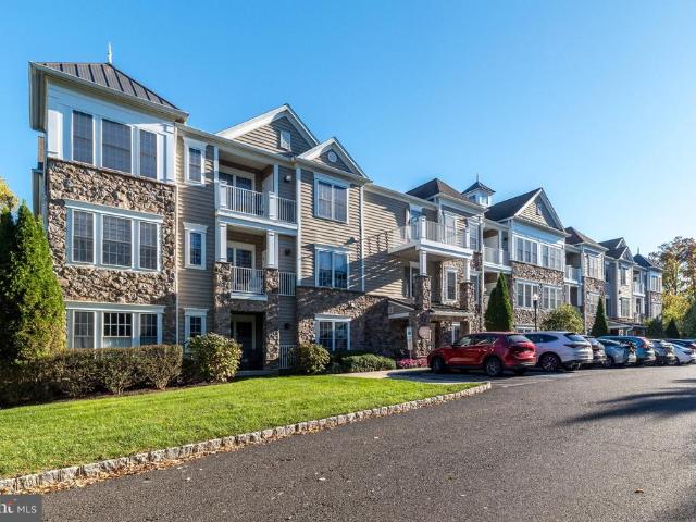 3308 Lilac Court