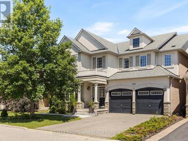 3308 Liptay Avenue, Oakville, ON, L6M 0N1 house for sale | Listing ID W13626 | Royal LePage