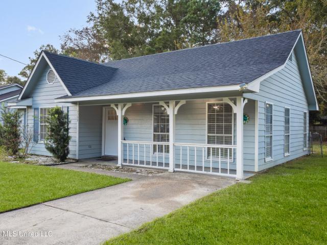 3309 Neptune Drive