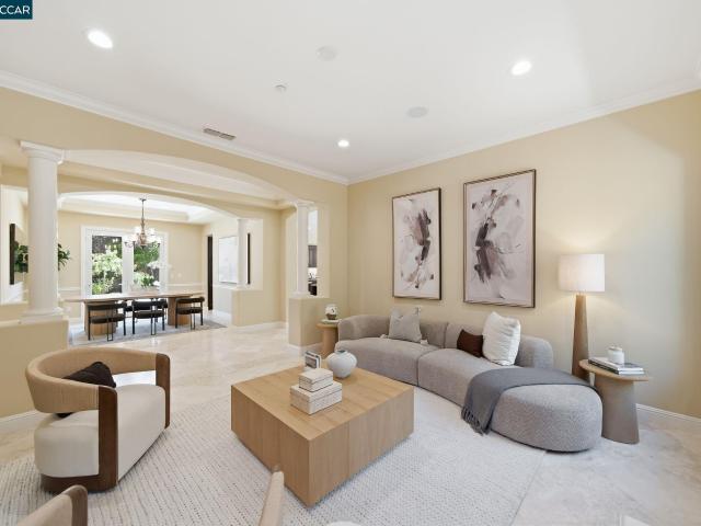 3309 Ashbourne Cir