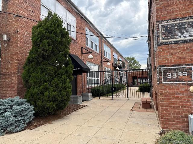 3309 Blake Street # 204
