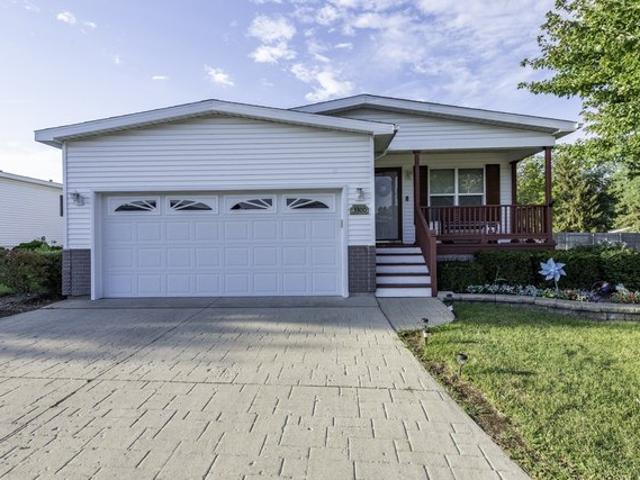3300 Evergreen Ln, Park City, IL 60085