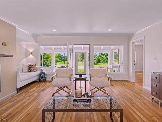 3300 Green Road