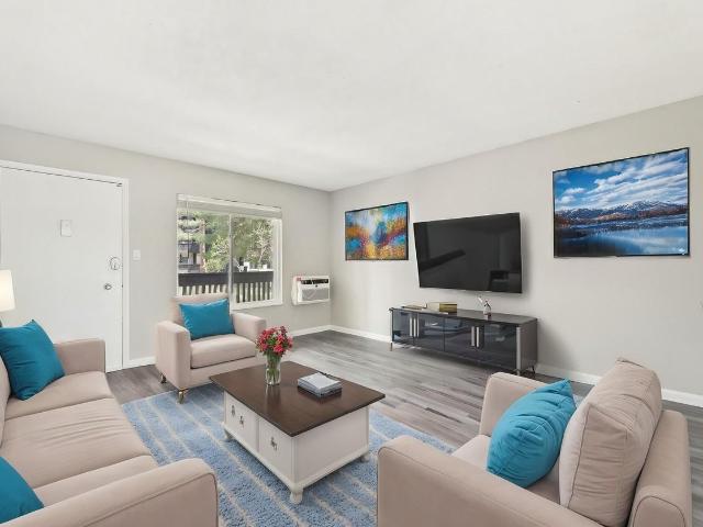 3300 Tamarac Apartments 2 Bedroom Apartment for Rent at 3300 S Tamarac Dr, Denver, CO 80231 Hampden