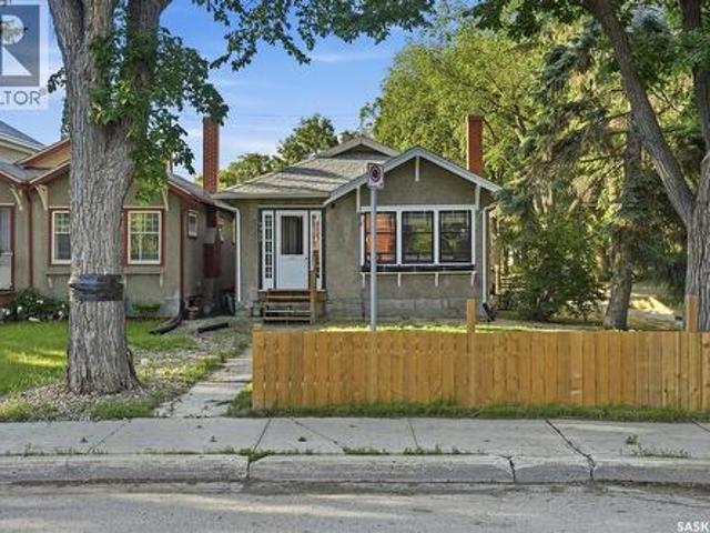 3300 Victoria Avenue, Regina, SK, S4T 1L6 house for sale | Listing ID SK045959 | Royal LePage
