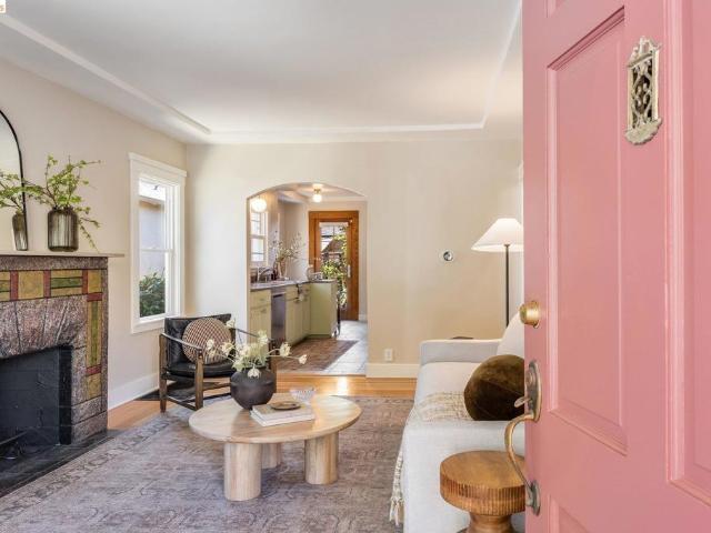 3300 Wilson Pl