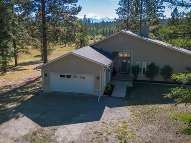 3301 Pine Ridge Road, Kimberley, BC, V1A 3L5 Luxury House for sale | Listing ID 10399 | Royal LePage Carriage Trade Luxury Properties