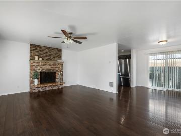 3301 S. 70th St
