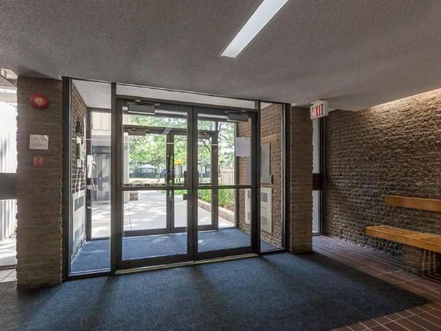 3301 Uplands Dr. — 1 Bedroom