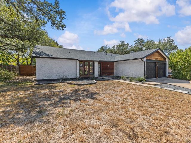 3301 Western Dr