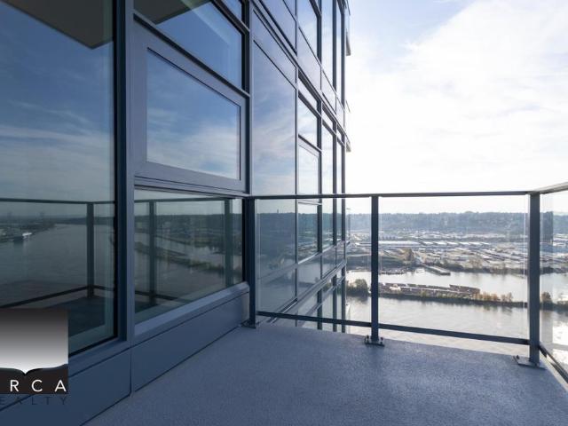 3302 680 Quayside Drive, New Westminster