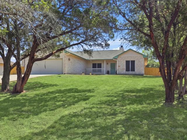 3303 E Scenic Loop