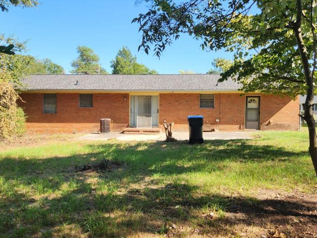 3303 Hillis Road