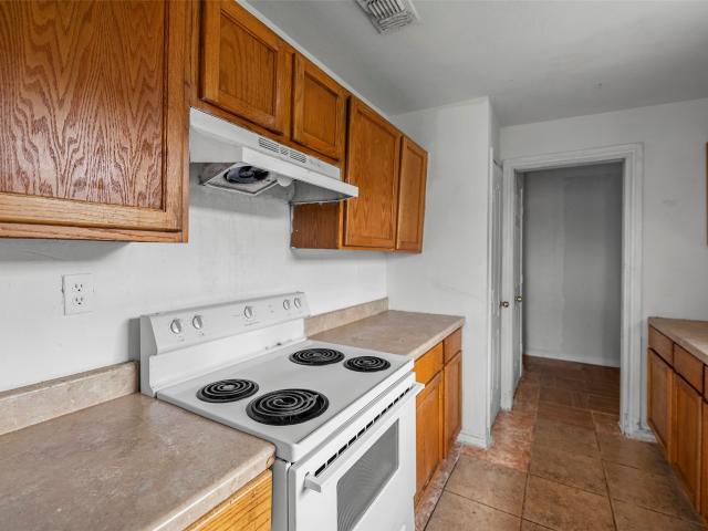 330 3rd St, Hempstead, TX 77445 | MLS #62371