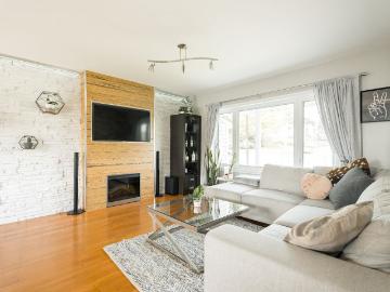 330 Boul. Chèvremont