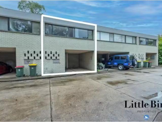 3/30 Gatton Street, Farrer House for rent Listed by Taye Burg.