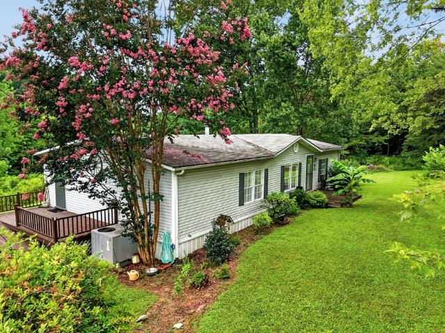 330 Greenbriar Rd