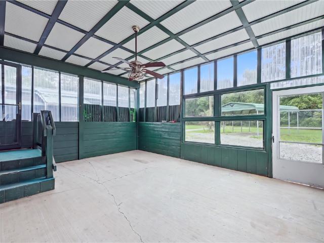 330 Fullingmill Rd