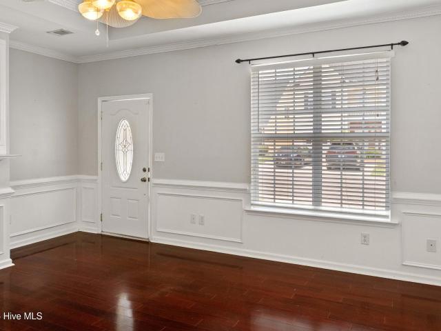 330 Hogan Way