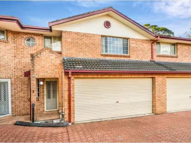 3/30 Hillcrest Road, Quakers Hill Townhouse for rent Listed b.