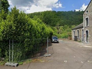 330 m2 apartment for rent in Aywaille