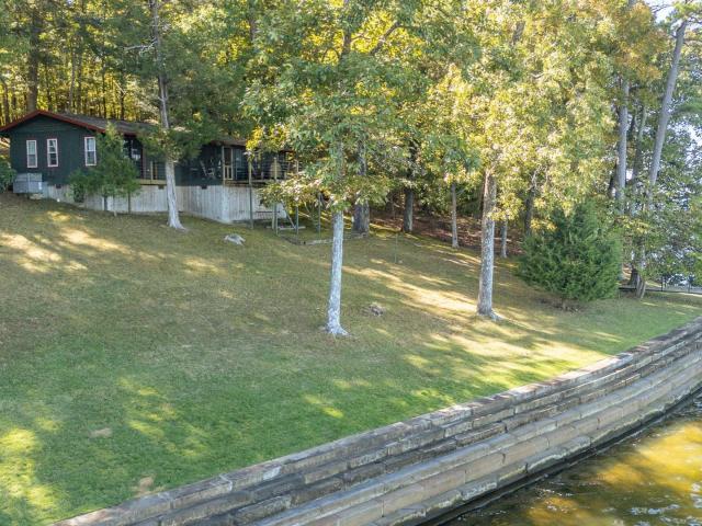 330 mamie way