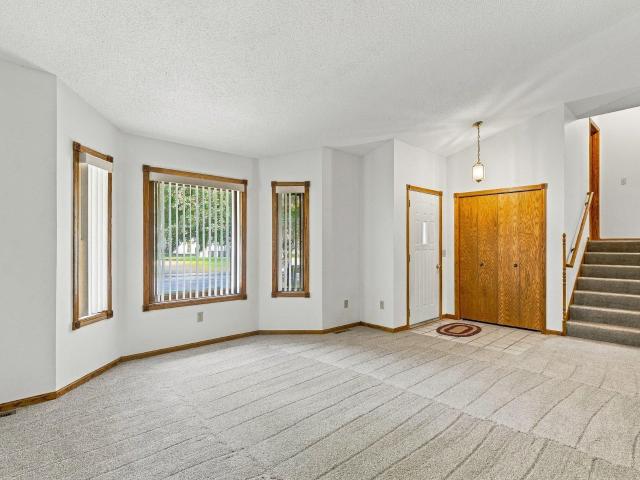 330 NW Shady Ridge Road NW