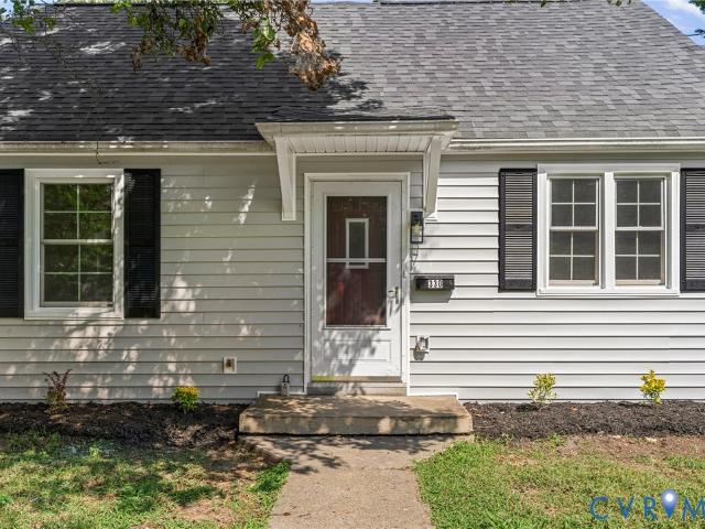 330 Seven Pines Avenue
